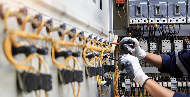 Professional Electrician technician working in Concord, NH